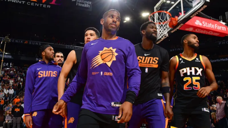 Before the Deadline, the Suns Will Be "Very Aggressive." Chris Paul is Available.